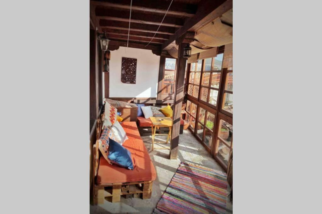The Secret Lodge- New With Private Garage, Entire House Weliko Tarnowo Exterior foto