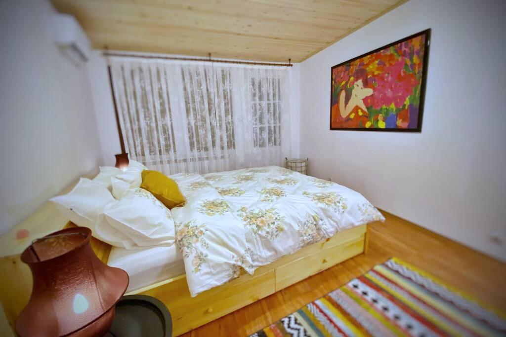 The Secret Lodge- New With Private Garage, Entire House Weliko Tarnowo Exterior foto