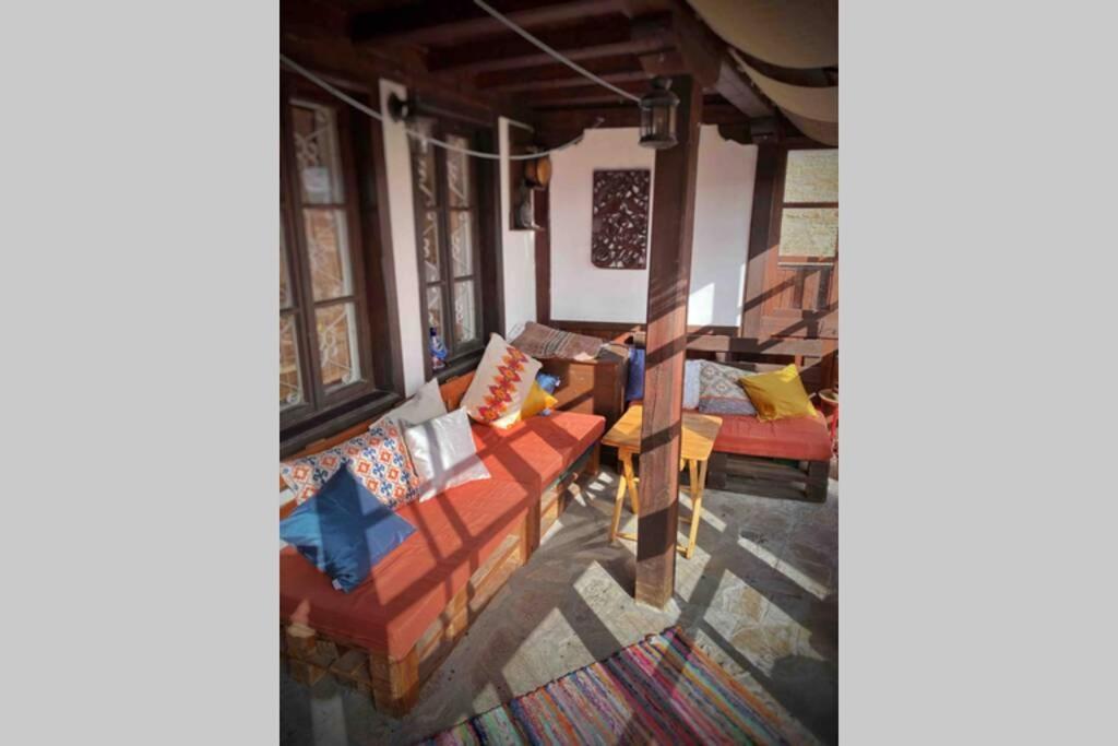 The Secret Lodge- New With Private Garage, Entire House Weliko Tarnowo Exterior foto